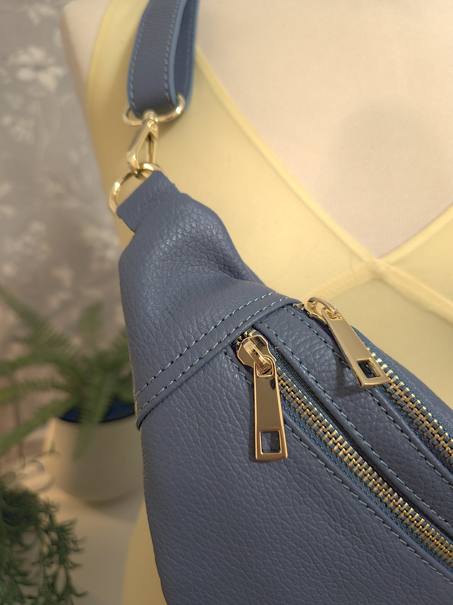 Crossbody bag