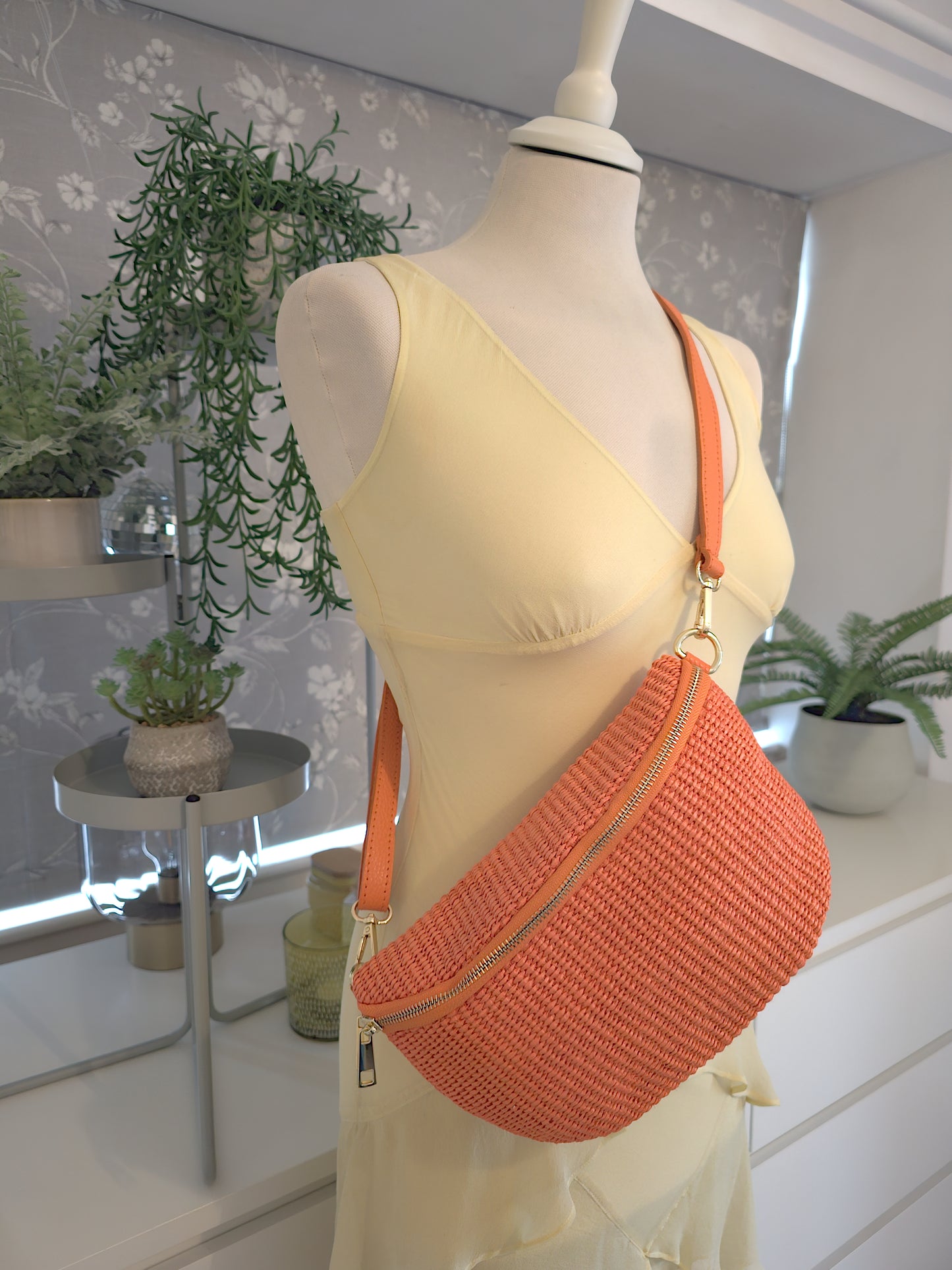 Crossbody bag