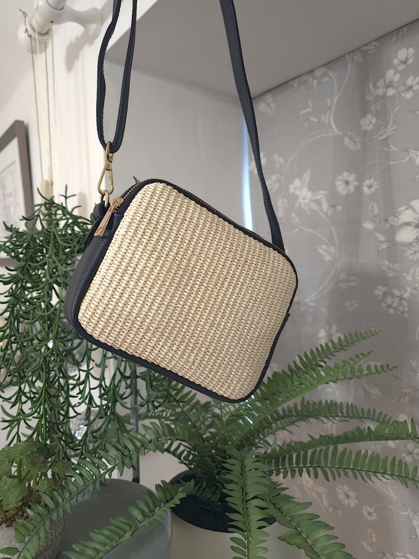 Shoulder/Crossbody bag