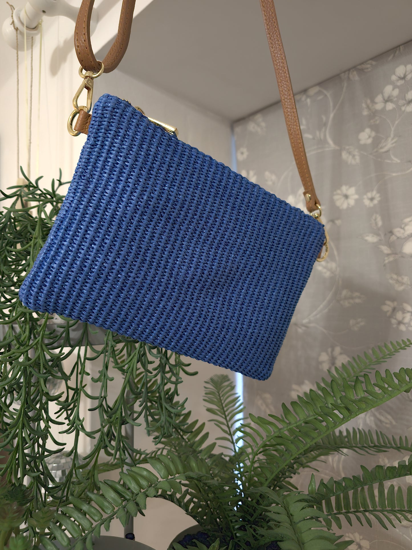 Crossbody bag