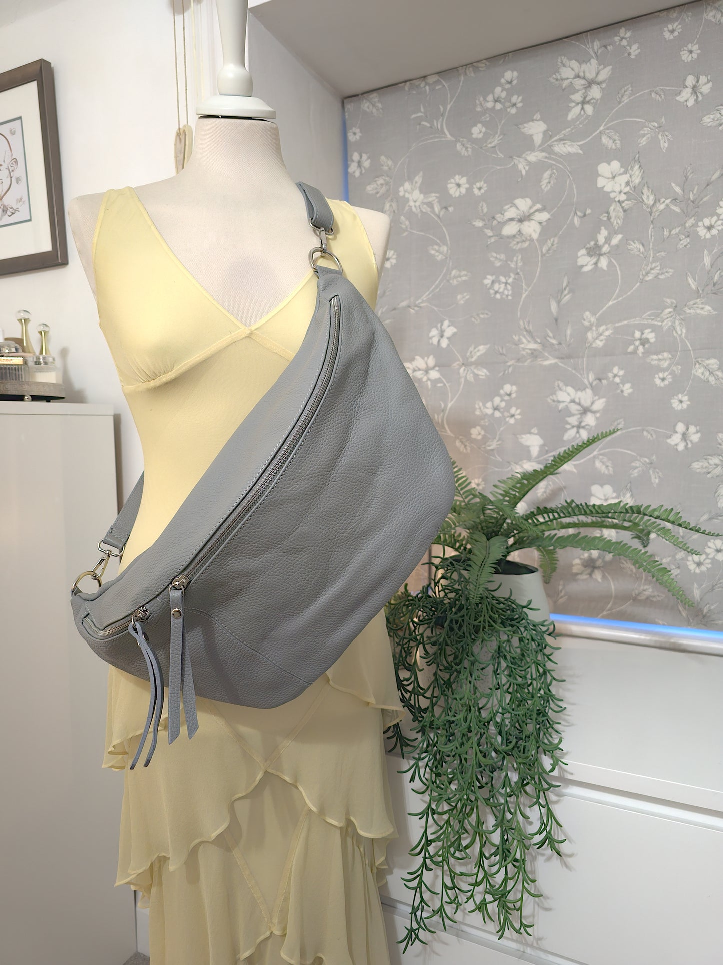 Large crossbody bag