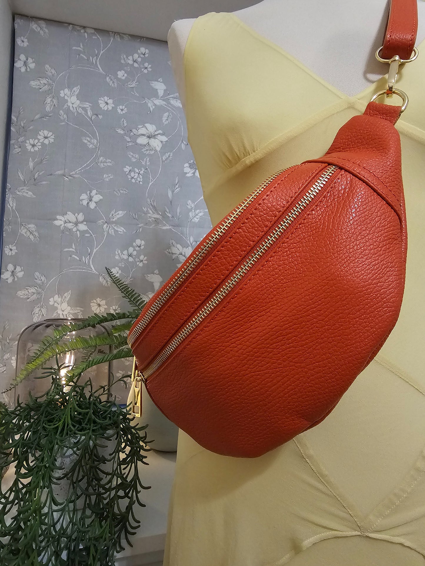 Crossbody bag