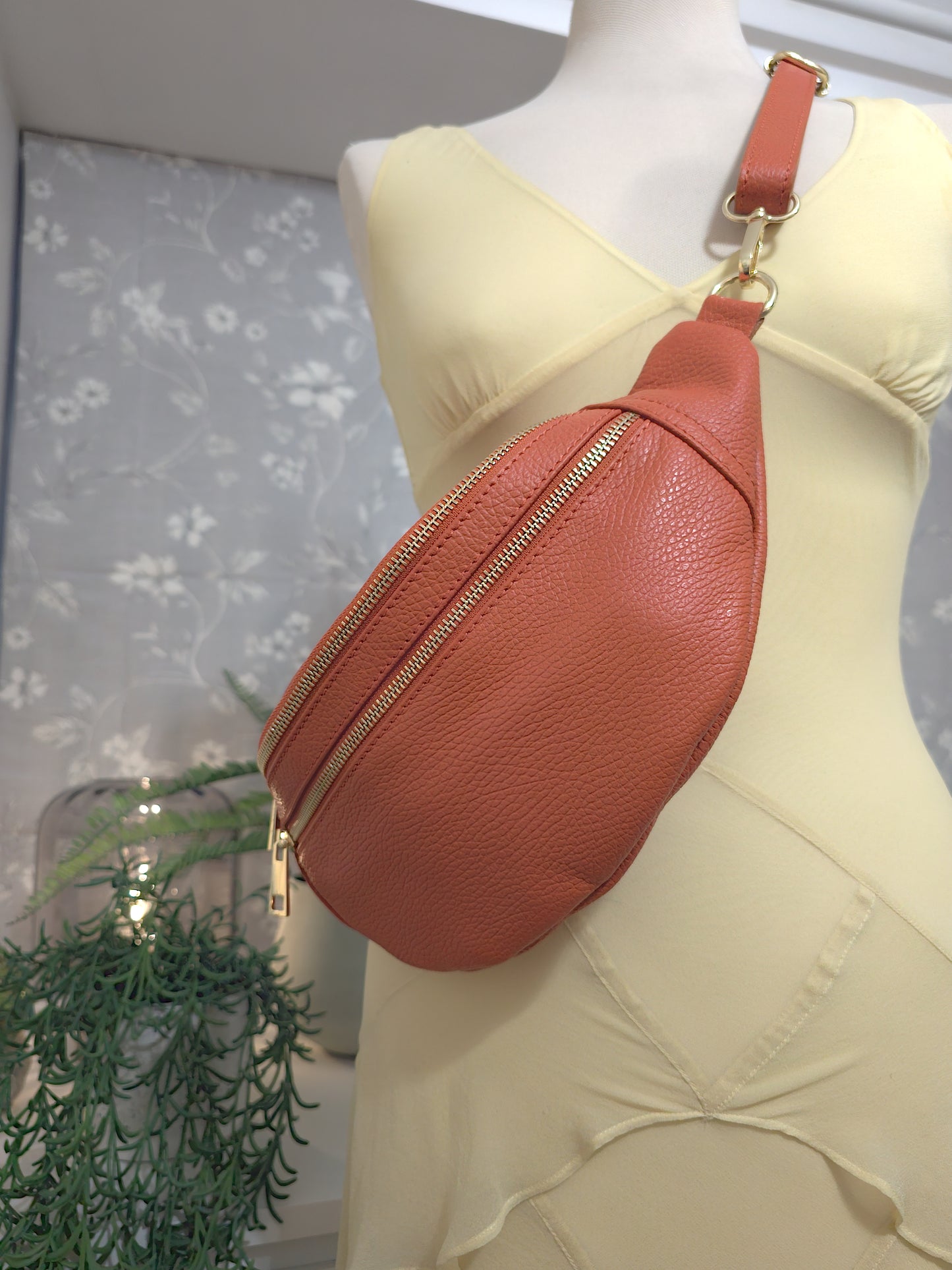 Crossbody bag