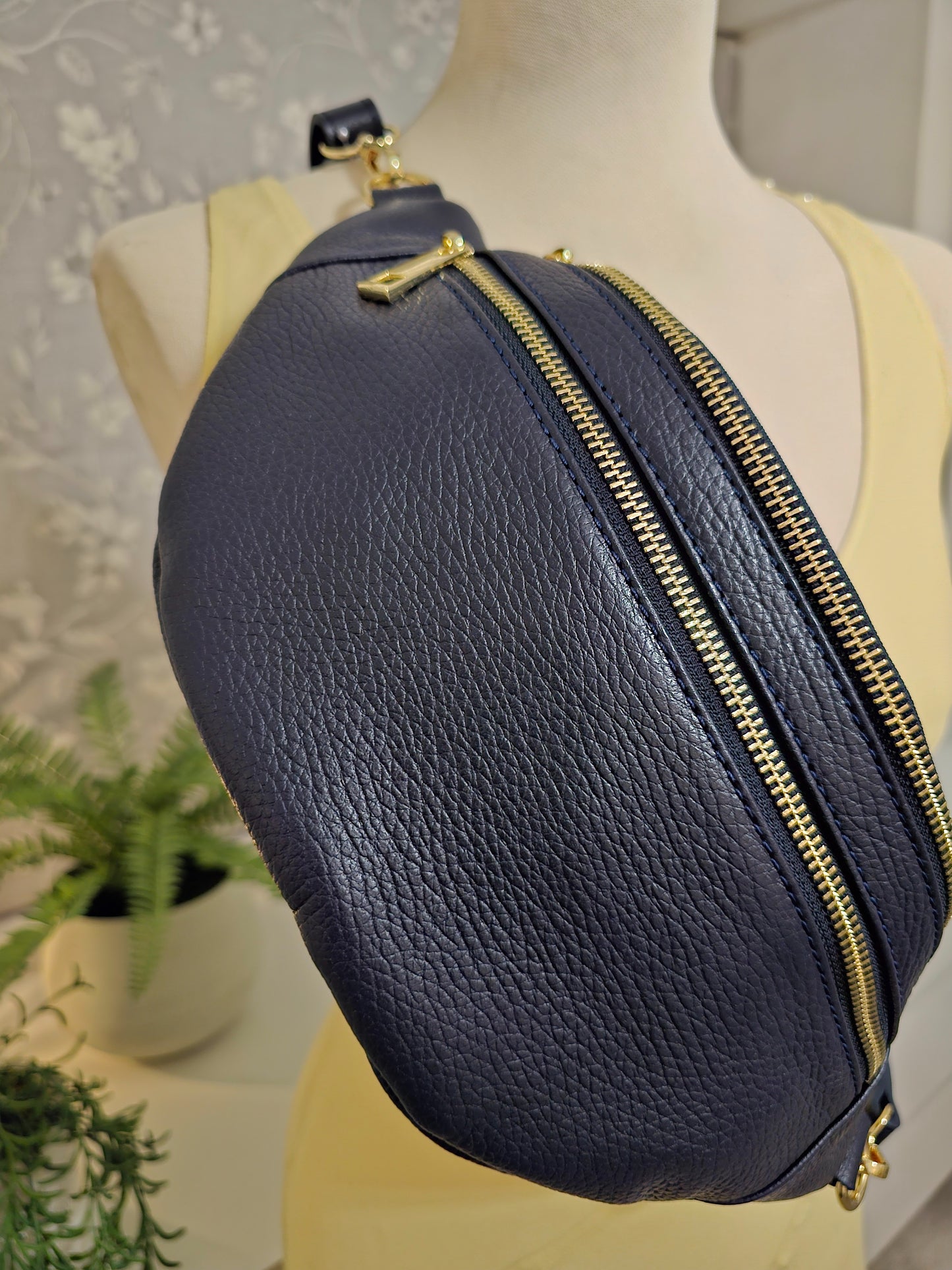 Crossbody bag