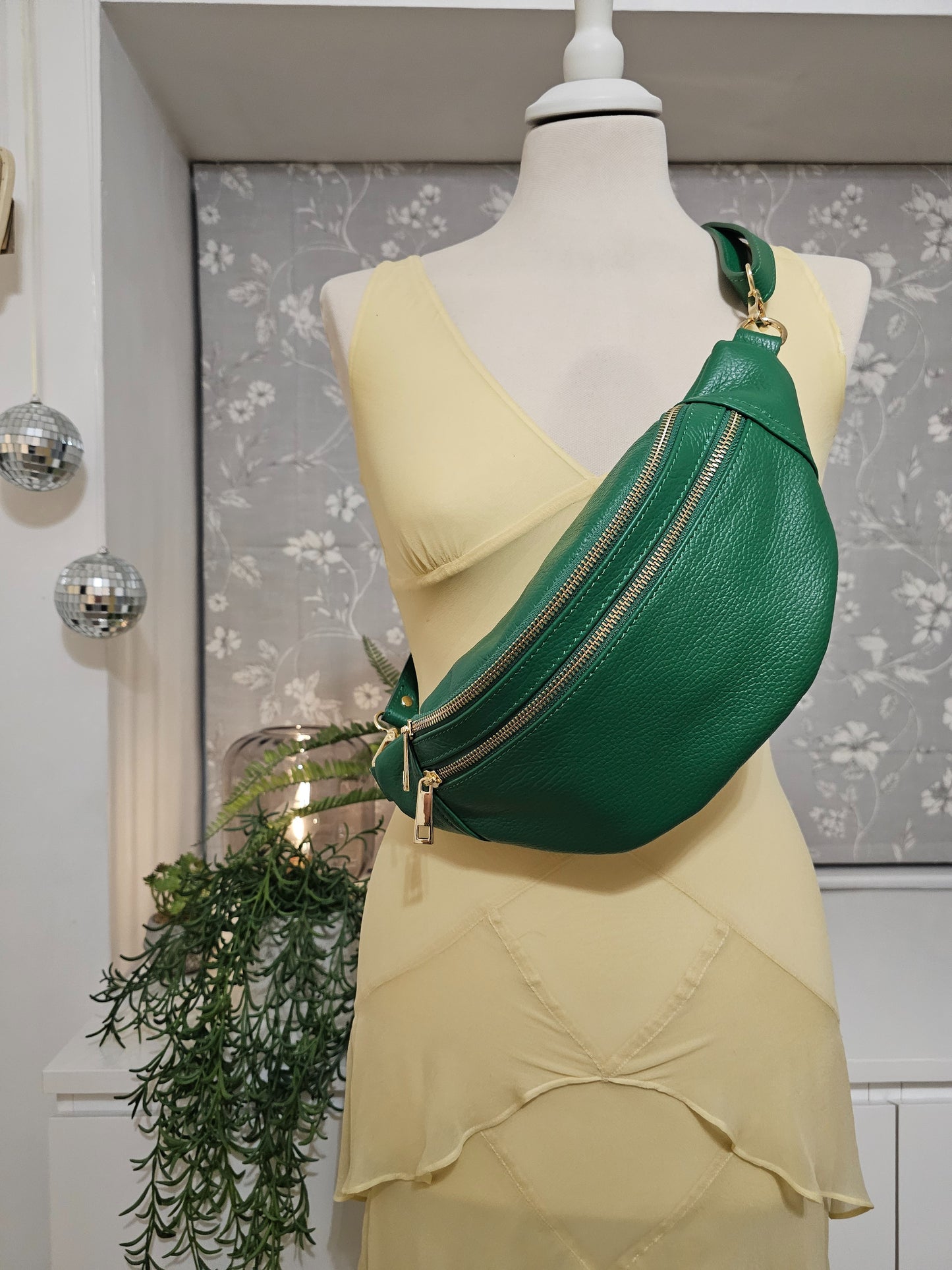 Crossbody bag