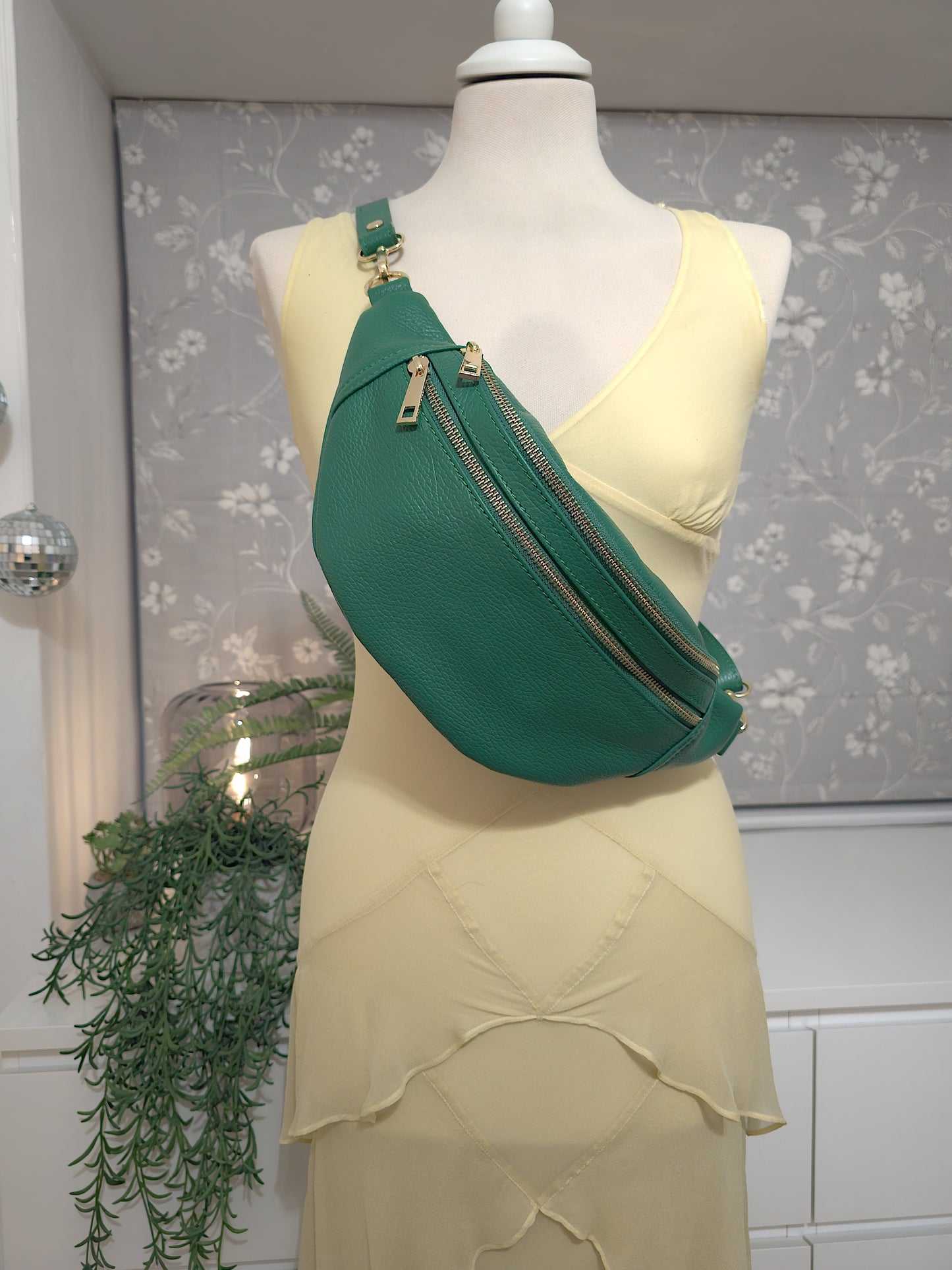 Crossbody bag