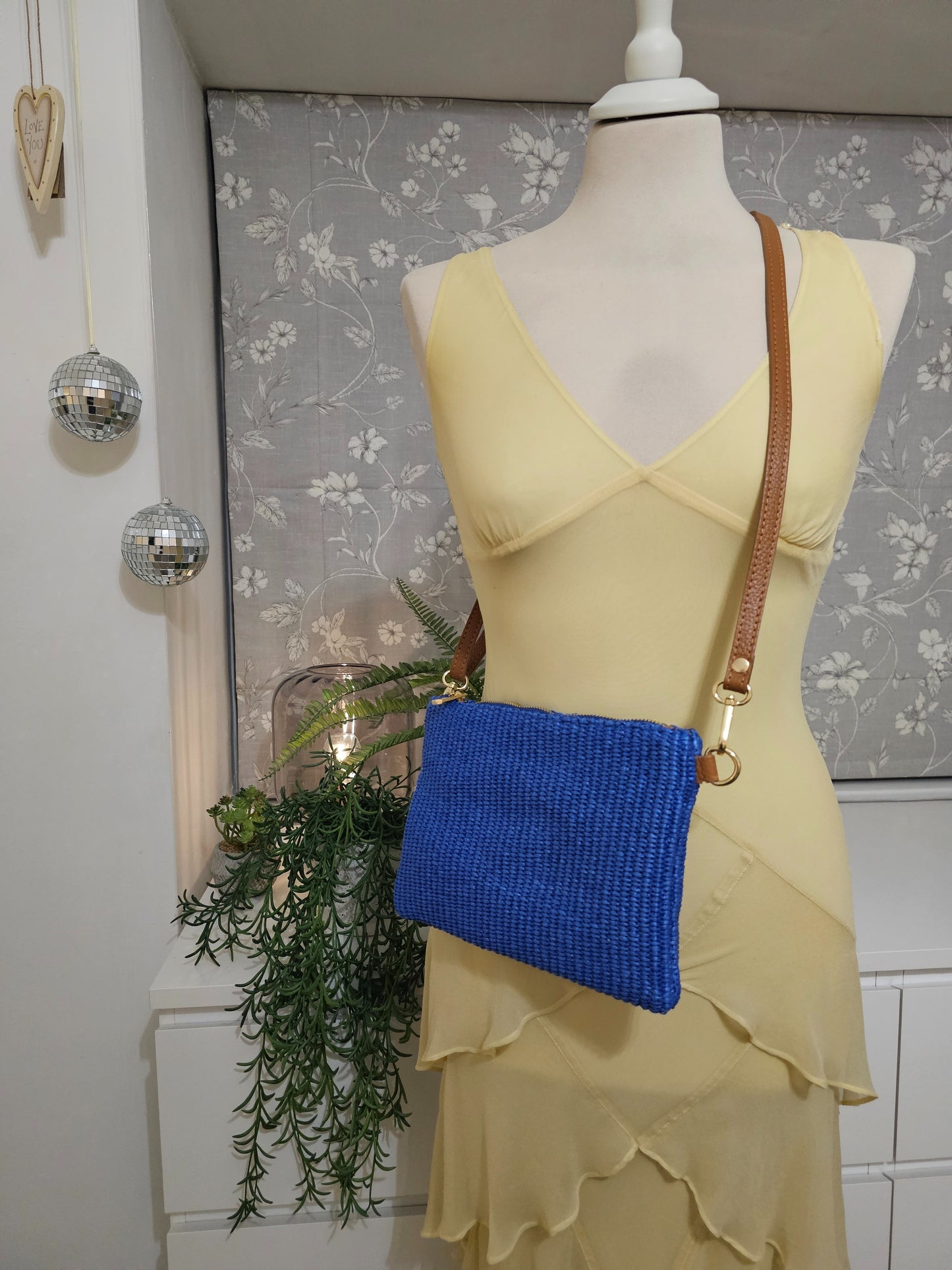 Crossbody bag