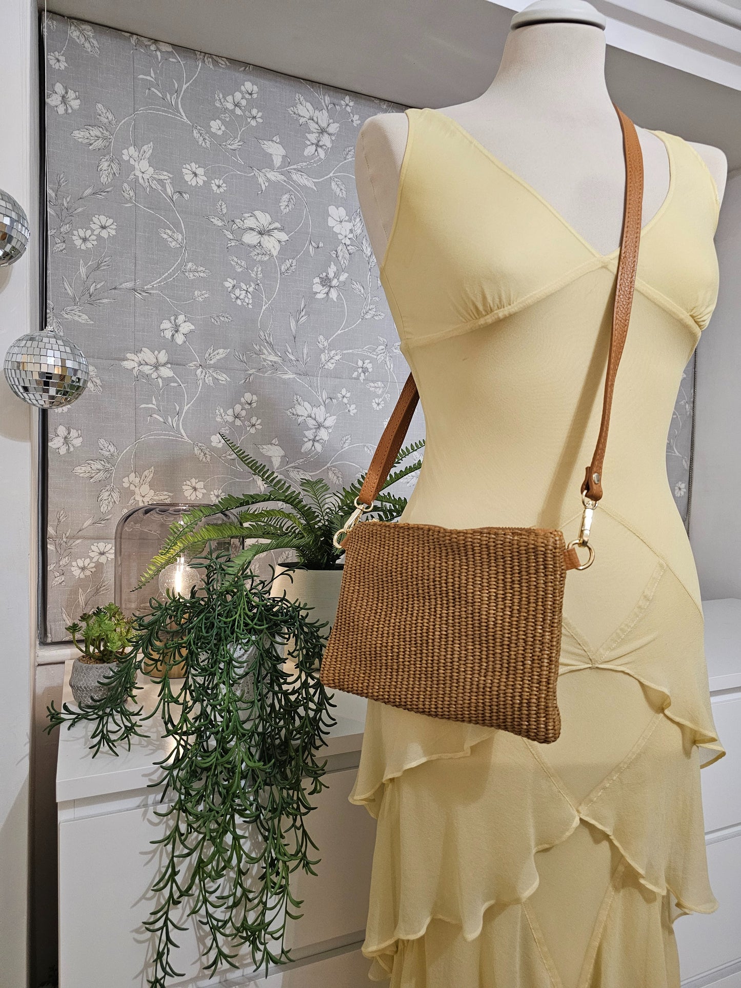 Crossbody bag