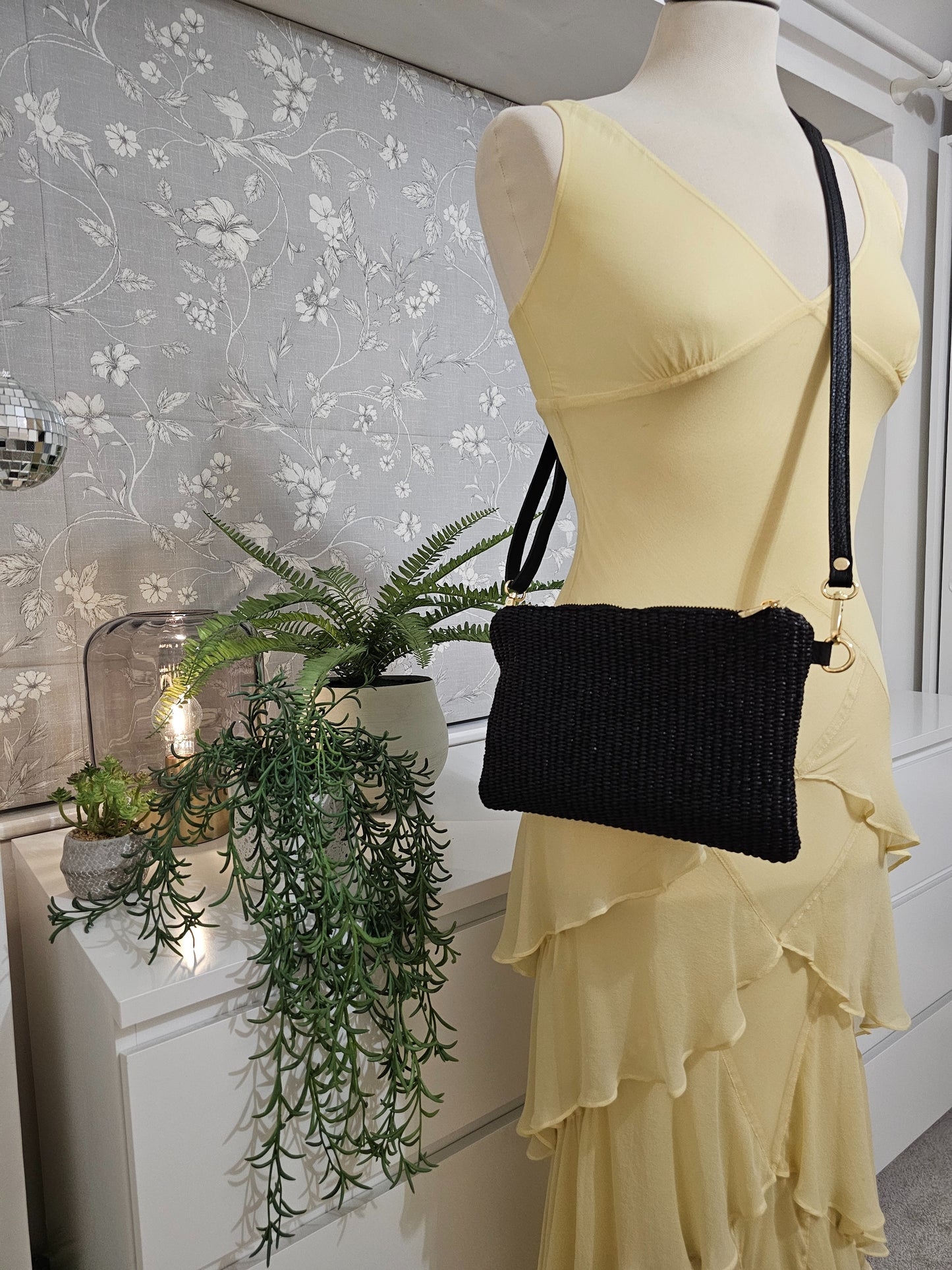 Crossbody bag